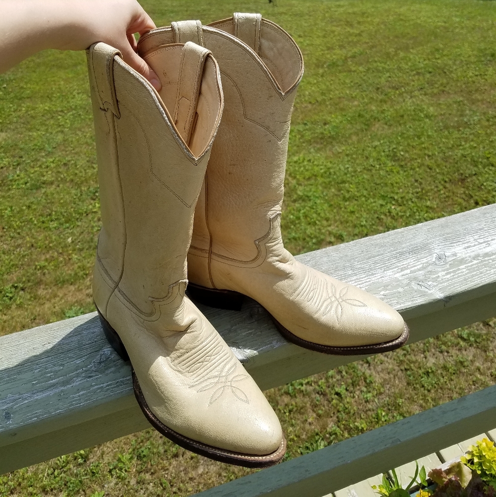 Men's Justin vintage leather cowboy boots (s 9.5)